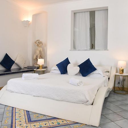 Villa La Terrazza Suites Sorrent Exterior foto