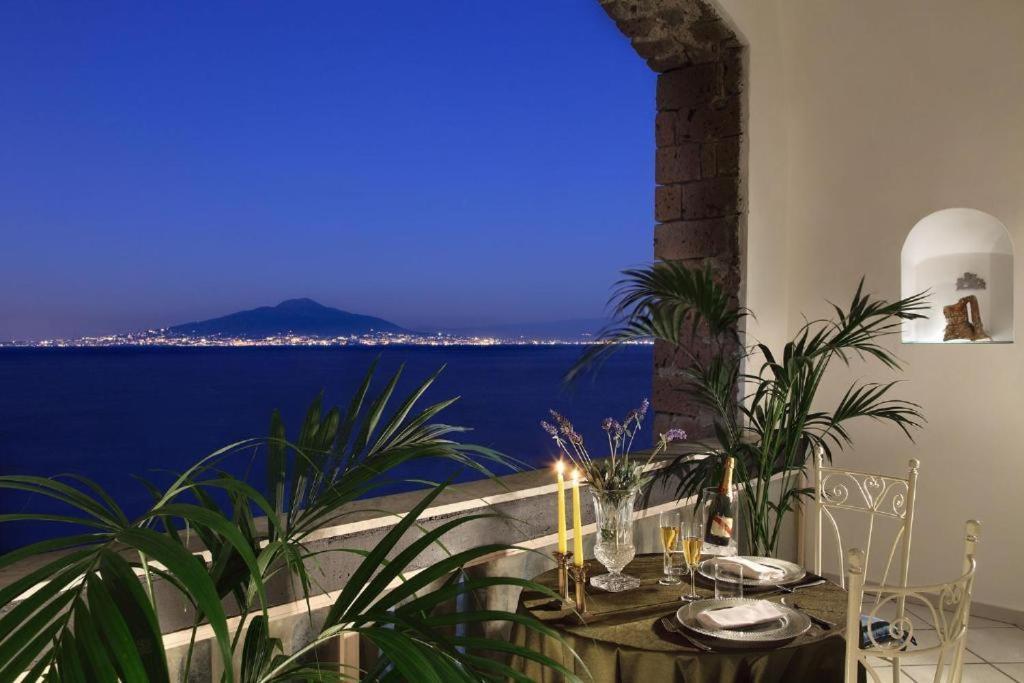 Villa La Terrazza Suites Sorrent Exterior foto