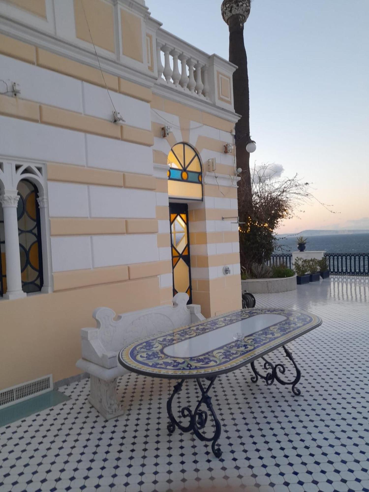 Villa La Terrazza Suites Sorrent Exterior foto