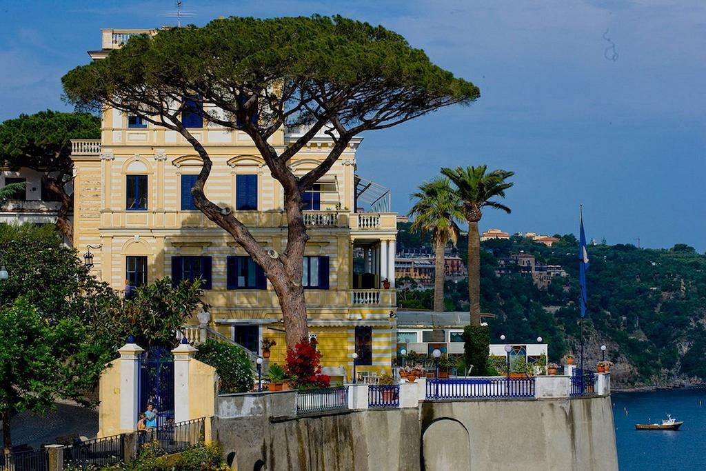 Villa La Terrazza Suites Sorrent Exterior foto