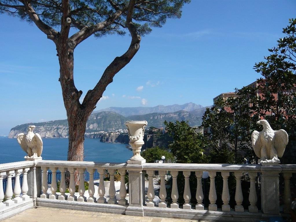 Villa La Terrazza Suites Sorrent Exterior foto